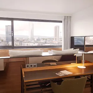 4* Ξενοδοχείο Scandic Frankfurt Museumsufer